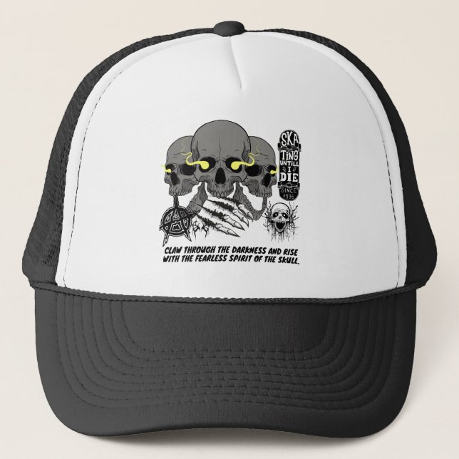 Fearless Skull Claw Trucker Hat – Gothic Dark  (Front)