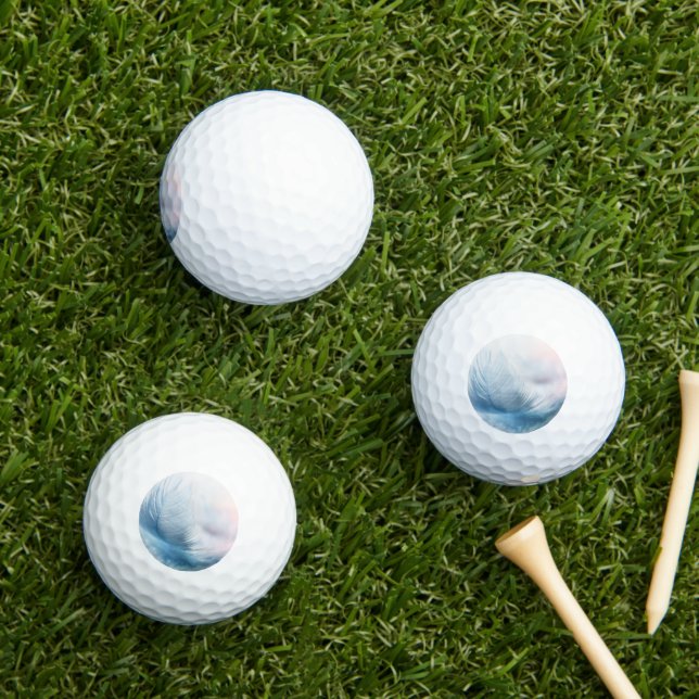 Feather Jump  Golf Balls (Insitu Grass)
