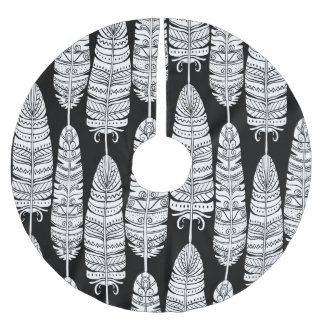 Feathers boho: black and white pattern brushed polyester tree skirt