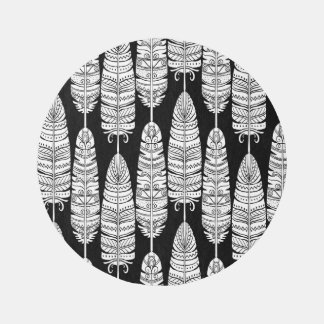 Feathers boho: black and white pattern rug