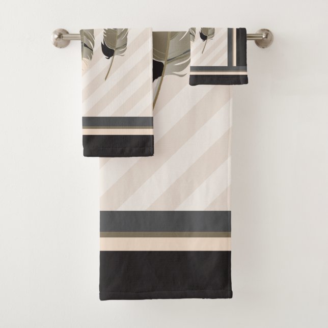 Feathers in Cream, Gray and Black Bath Towel Set (Insitu)