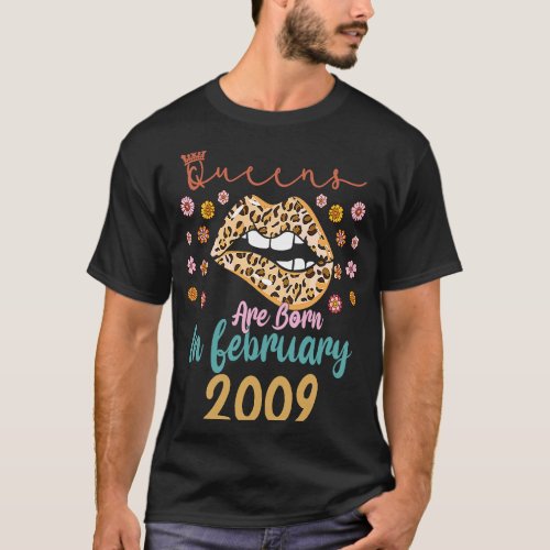 February 14th Birthday This Queen Was Born In Febr T_Shirt