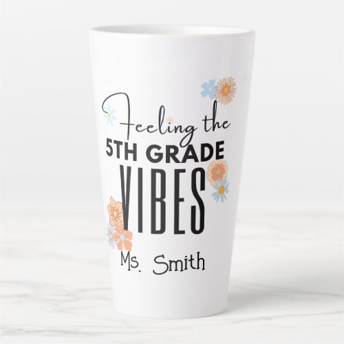 Feeling the 5th Grade Vibes Cute Retro Teacher Latte Mug