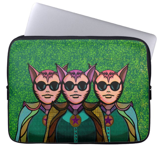Feline trio laptop sleeve (Front)