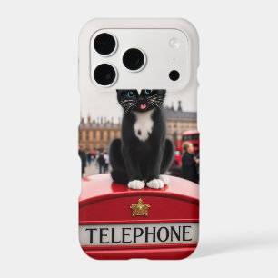 Felini on the Red Phone Booth: A London Adventure iPhone 17 Pro Case