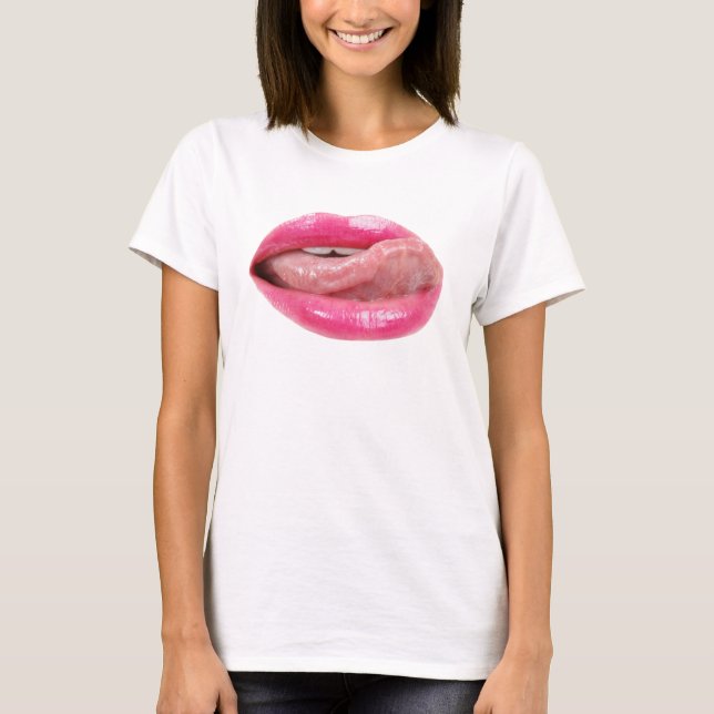 Female lips T-Shirt (Front)