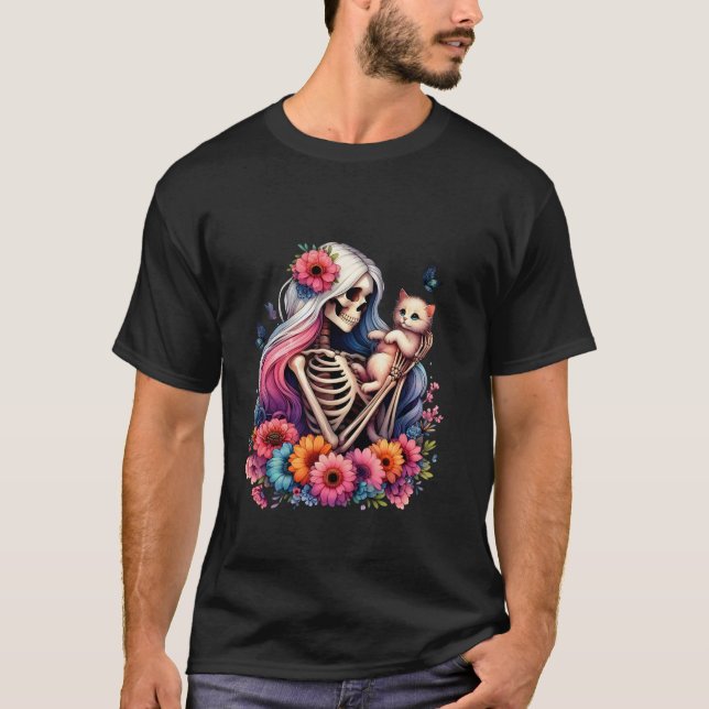 Female Skeleton And Cute Kitten Cat Lovers Hallowe T-Shirt (Front)
