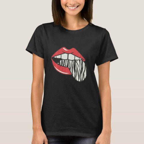 Feminine Make_up Lips Lipstick Bite Design Long Sl T_Shirt