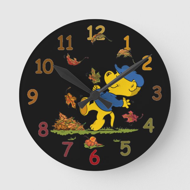 Ferald Amongst The Autumn Leaves  Round Clock (Front)