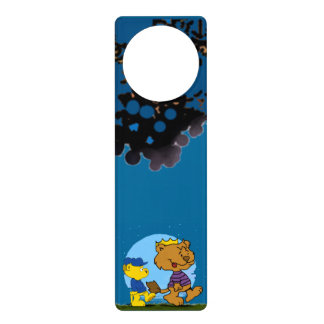 Ferald and Kingston Door Hanger