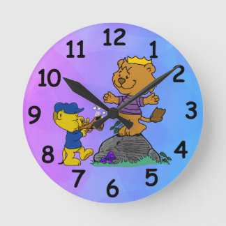 Ferald and Kingston Round Clock