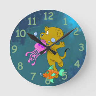 Ferald's Swim Round Clock
