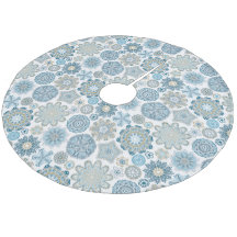 Festive Chic Floral Mandala Snow Flakes Pattern