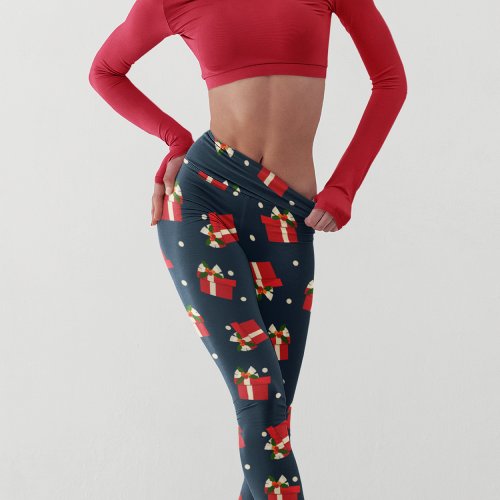 Festive Christmas Holiday Red Gift Pattern Capri Leggings