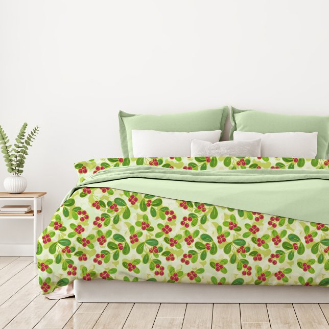 Festive Cranberry Fruit Pattern, Green Duvet Cover (Festive Cranberry Pattern Duvet Cover)