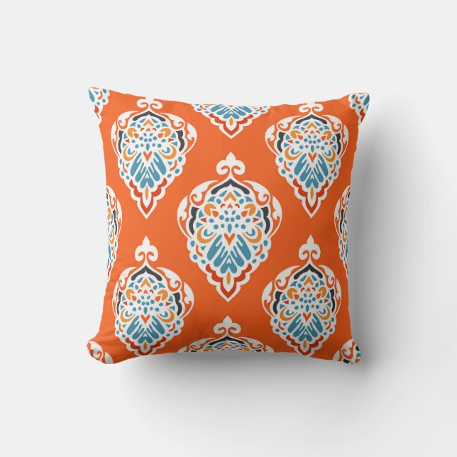Festive damask vintage pattern, elegant design. throw pillow (Front)