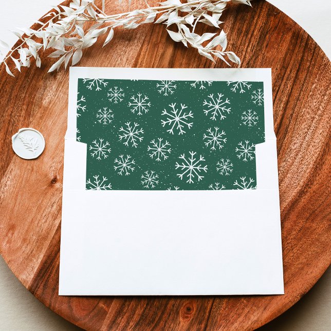 Festive Green and White Snowflake Pattern Holiday Envelope Liner (Creator Uploaded)