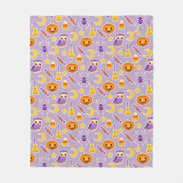 Festive Halloween Purple Patterned Design Fleece Blanket (Front)