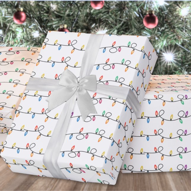 Festive Holiday Christmas Lights Wrapping Paper (Festive Holiday Christmas String Lights Wrapping Paper )