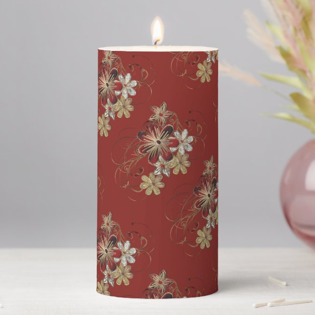 Festive Holiday Laurel Pillar Candle (In Situ)
