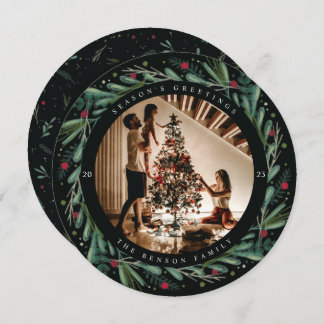 Festive Holiday Wreath Leaves Berries Round Card