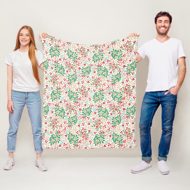 Festive Holly Branches And Berries Fleece Blanket (In Situ)