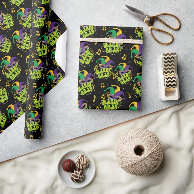 Festive Mardi Gras Wrapping Paper (Crafts)