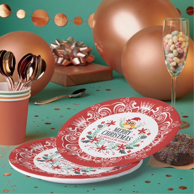 Festive Merry Christmas Wreath & White Crown Frame Paper Plates (Multi)