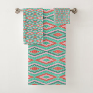 Festive Mid-Century Geometric Christmas Mint Pink Bath Towel Set