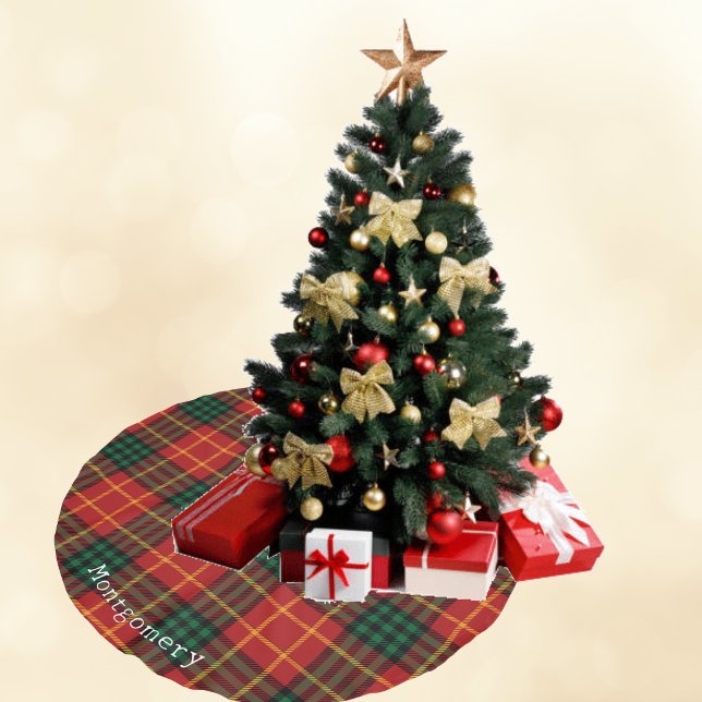 Festive Plaid Tartan Holiday Brushed Polyester Tree Skirt (Creator Uploaded)