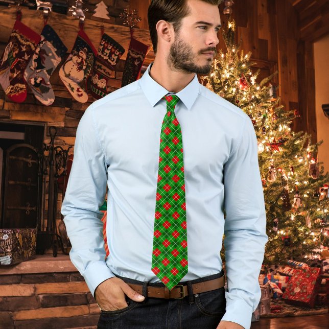 Festive Red and Green Christmas Argyle Pattern  Neck Tie (Creator Uploaded)