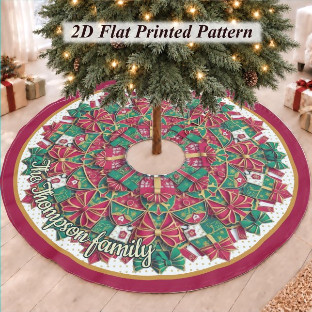 Festive Red Green Geometric Christmas Pattern Brushed Polyester Tree Skirt (Creator Uploaded)
