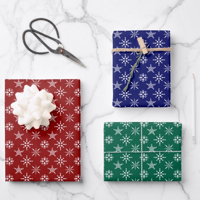 Festive Snowflakes Pattern Christmas Wrapping Paper Sheets (Front)