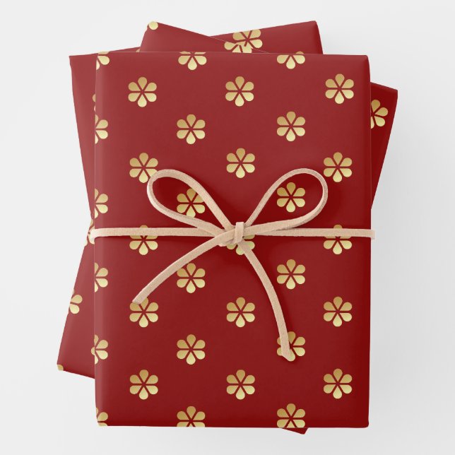 Festive Trendy Christmas Red & Gold Daisy  Wrapping Paper Sheets (In situ)