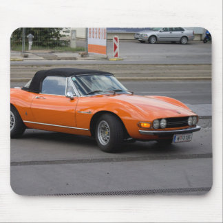 Fiat Dino Spider Mouse Pad