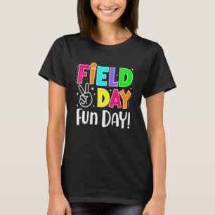 Field Day Fun Day Last Day Of School Teachers Stud T-Shirt