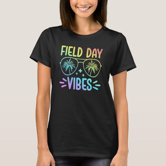 Field Day Vibes 2023 School Teacher Kids T-Shirt (Front)