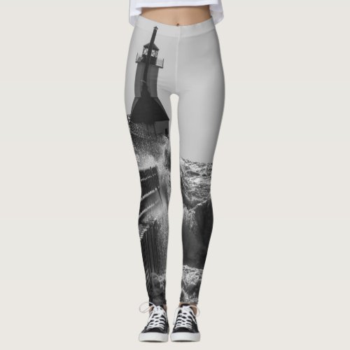 Fierce Waves At St Joseph Grayscale Leggings