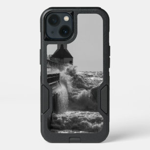 Fierce Waves At St Joseph Grayscale OtterBox Samsu iPhone 13 Case