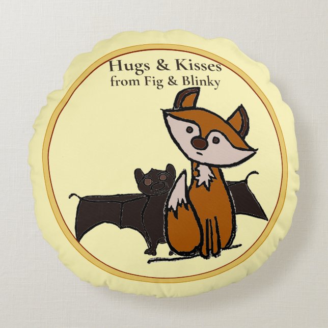 Fig & Blinky Hugs and Kisses yellow Round Pillow (Front)