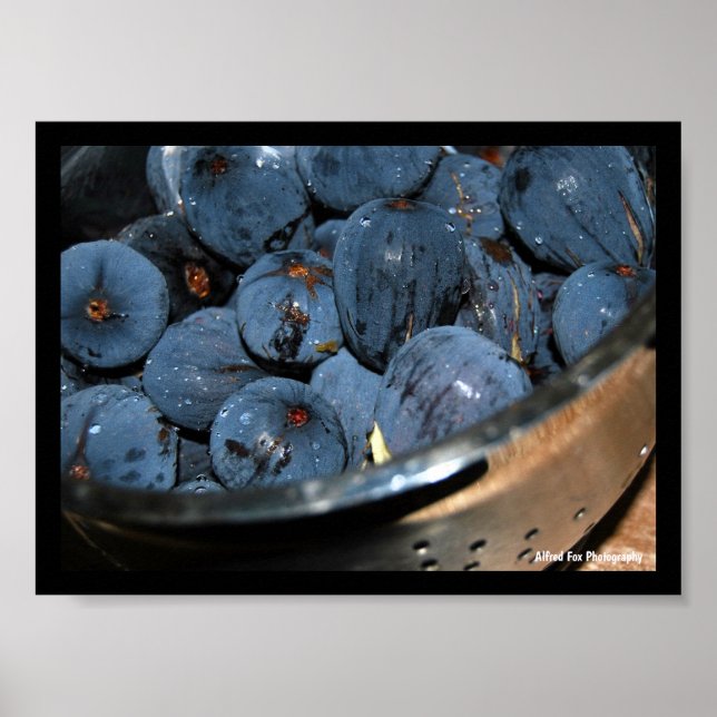 Fig Fruit in Colander Poster (Front)