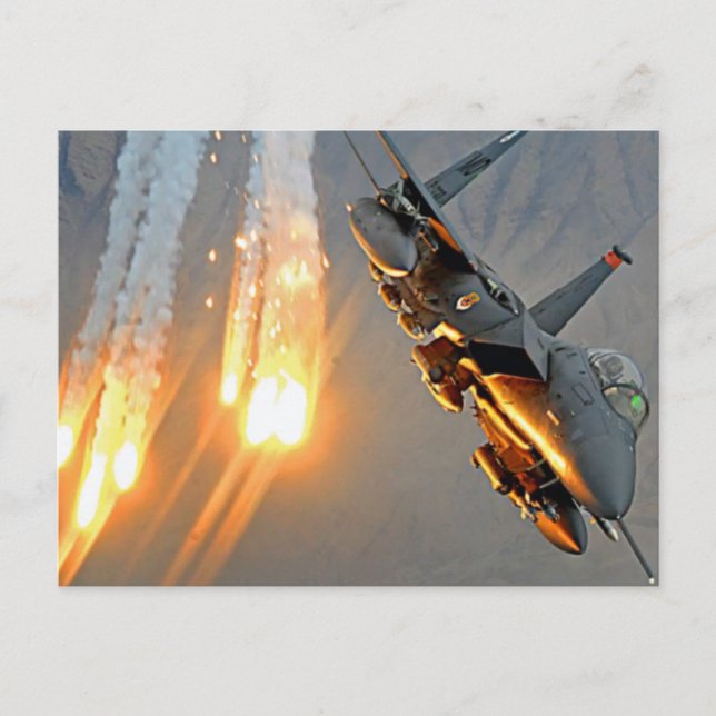 FIGHTER JET RELEASES HOT FLARES POSTCARD (Front)
