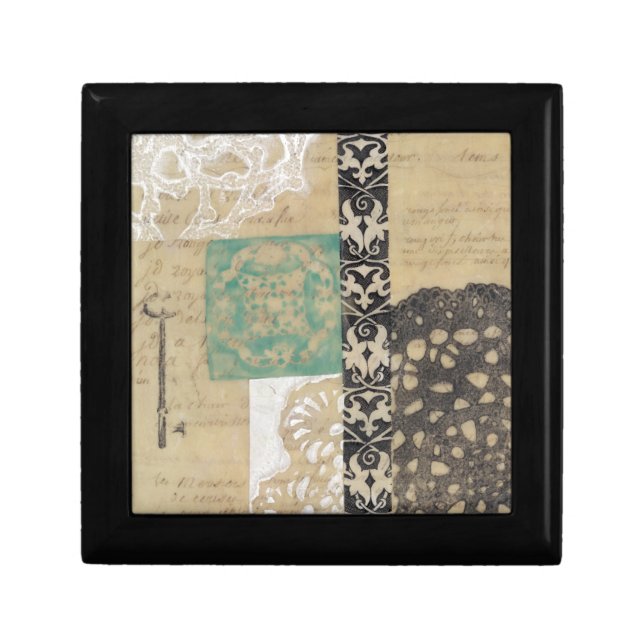 Filigree & Key II Gift Box (Front)