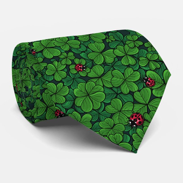Find the lucky clover neck tie (Rolled)