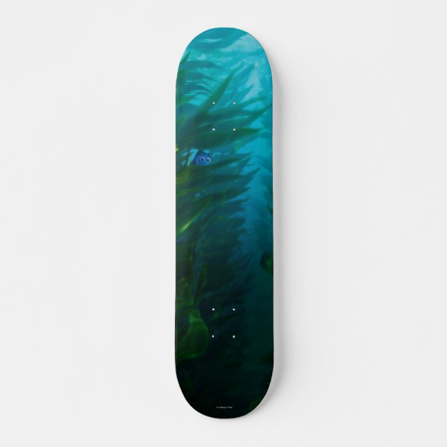 Finding Dory | Hide and Seek - Sea Kelp Skateboard (Front)