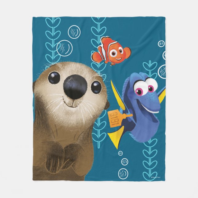 Finding Dory | Nemo, Dory & Otter Fleece Blanket (Front)