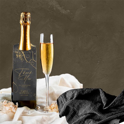 Fine Lines Gold Abstract Wedding Black ID867 Bottle Hanger Tag