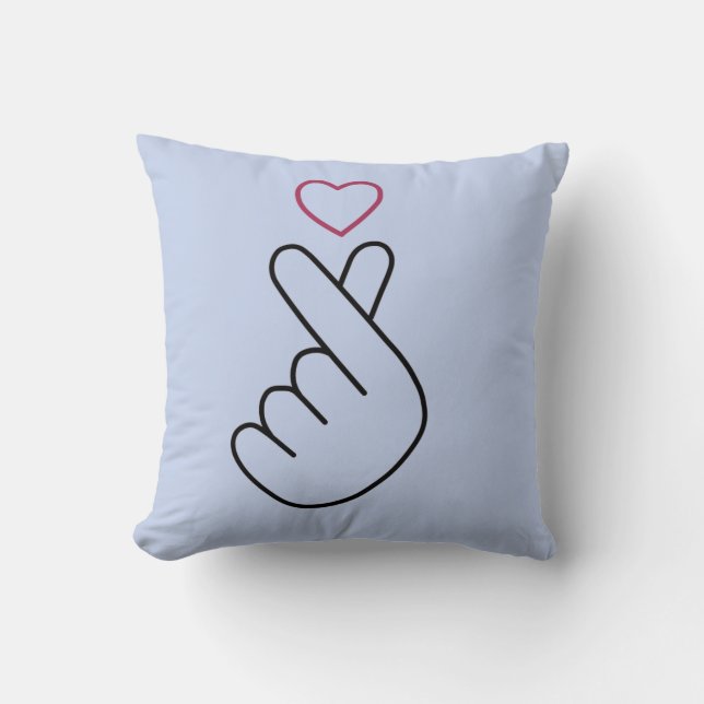 finger heart throw pillow (Front)