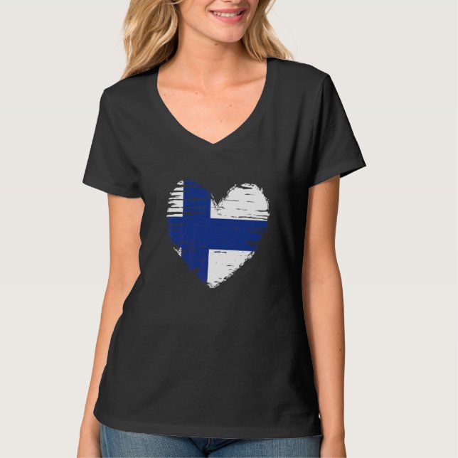 Finland Heart Finnish Flag Finnish Pride T-Shirt (Front)