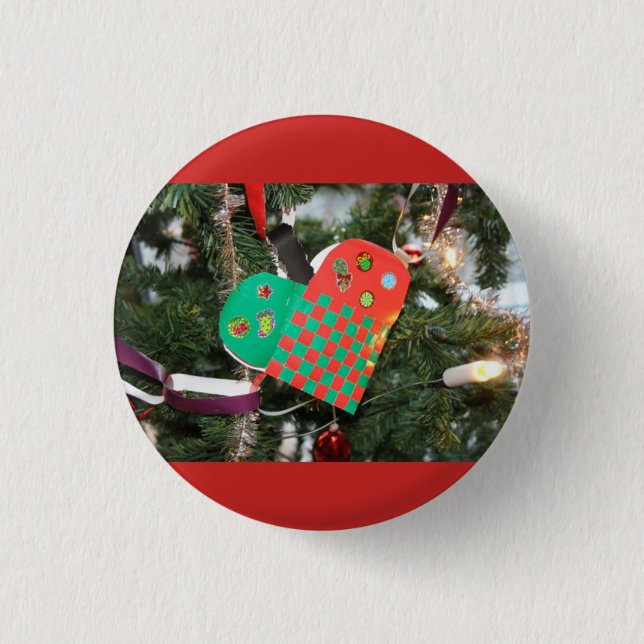 **FINNISH CHRISTMAS**  BADGE AND OR BUTTON (Front)